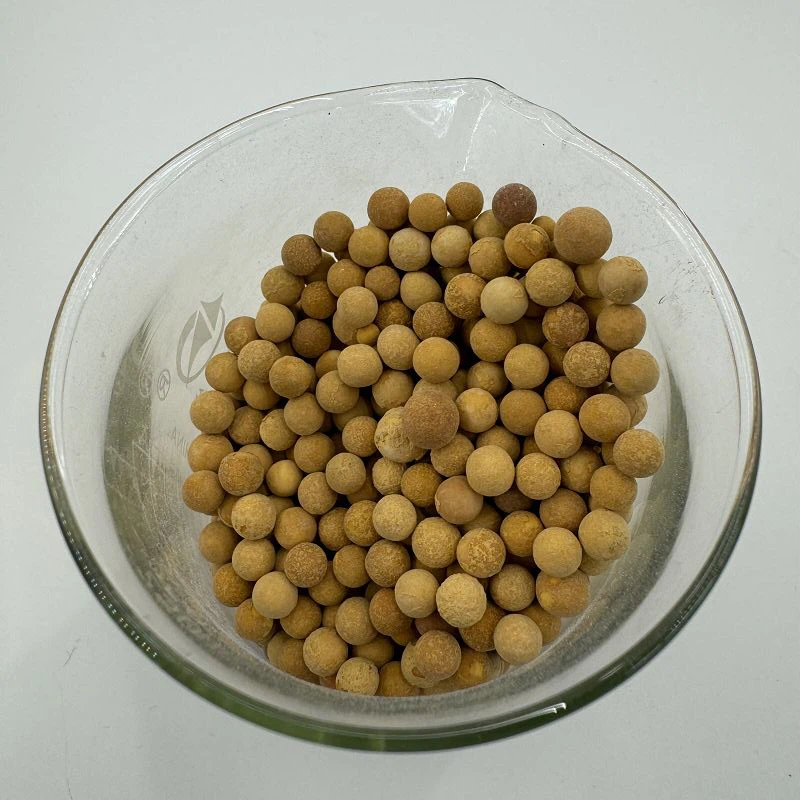 Vas-oxid kéntelenítő katalizátorok a kén visszanyeréséhez